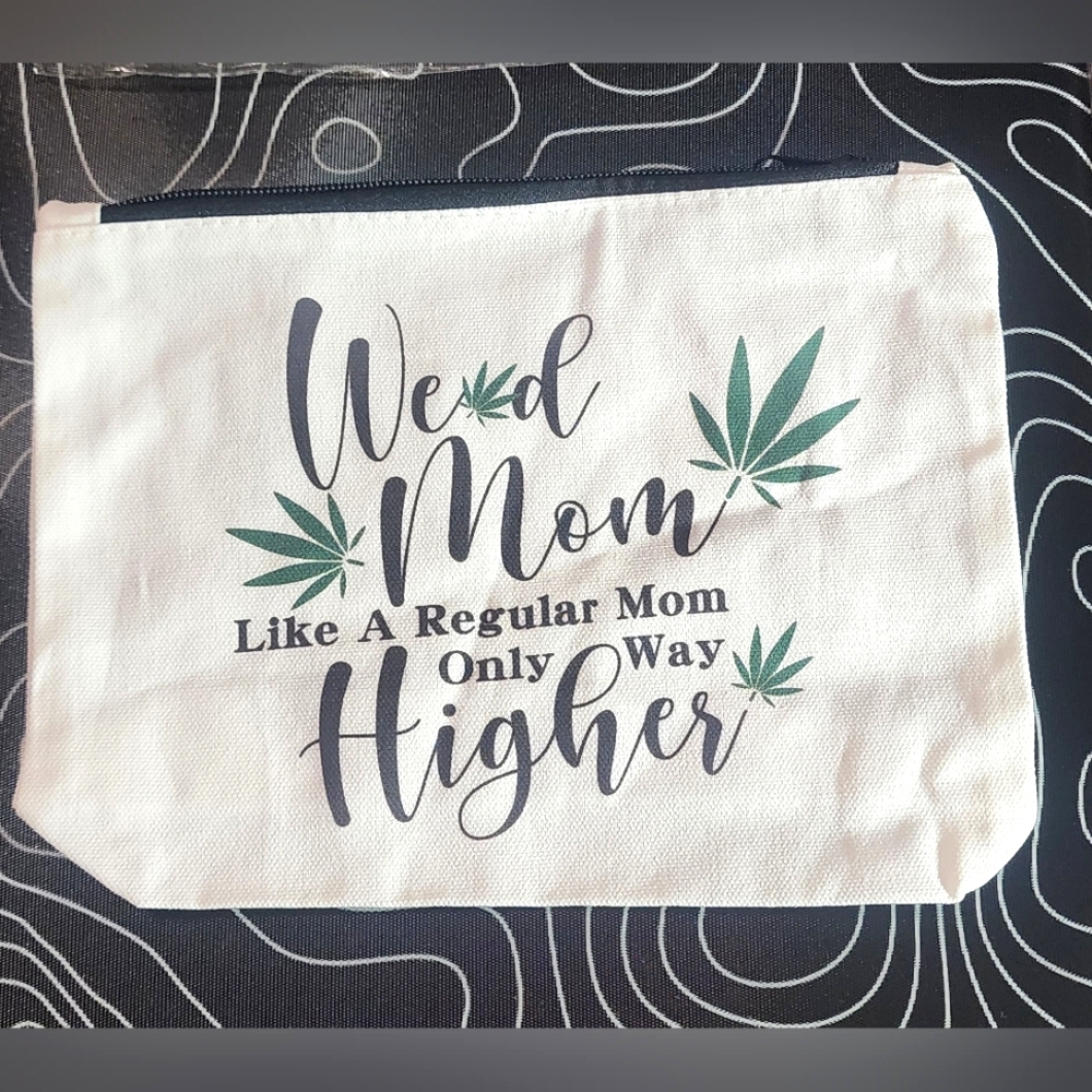 Cana leaf Mom cosmetic bag